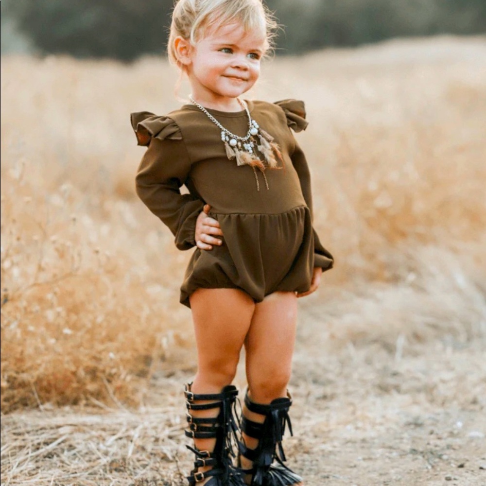 Adorable Romper onesie.